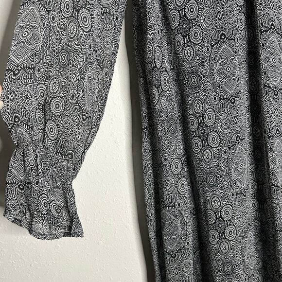 Ikks Gray Mandala Pattern Dress Size 34 * Flaw - Picture 11 of 16